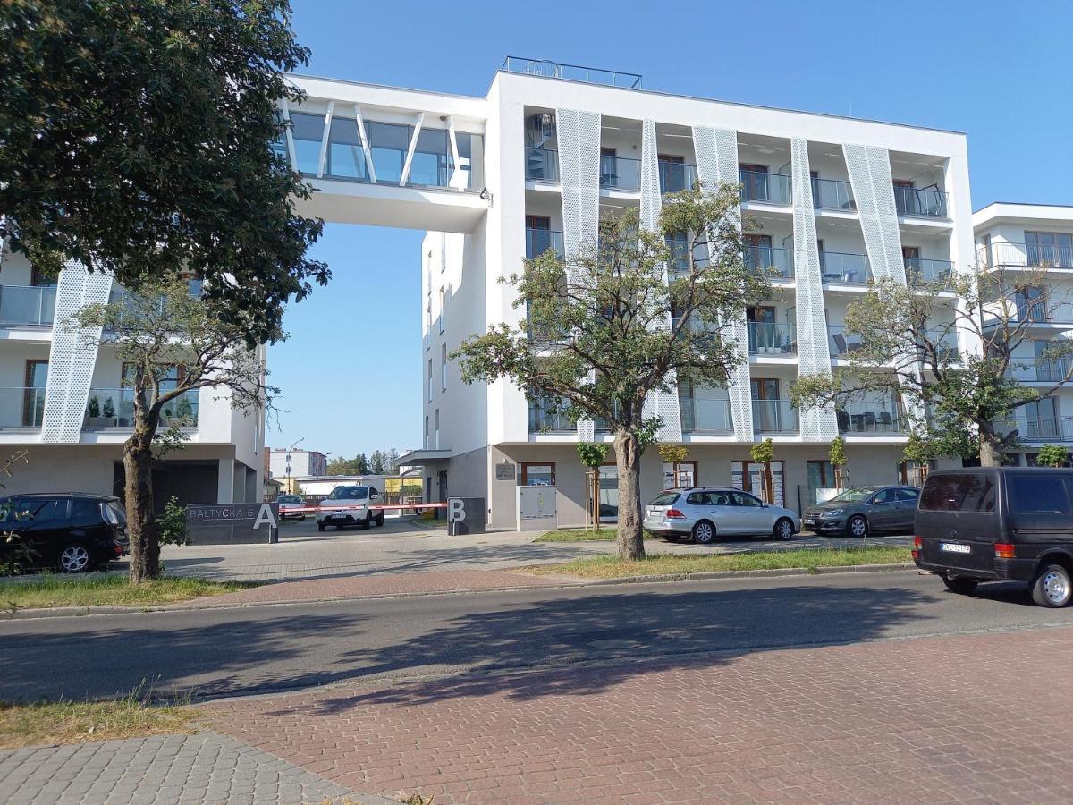 Apartament Mila Z Duzym Tarasem I Miejscem Parkingowym Колобжег Екстер'єр фото