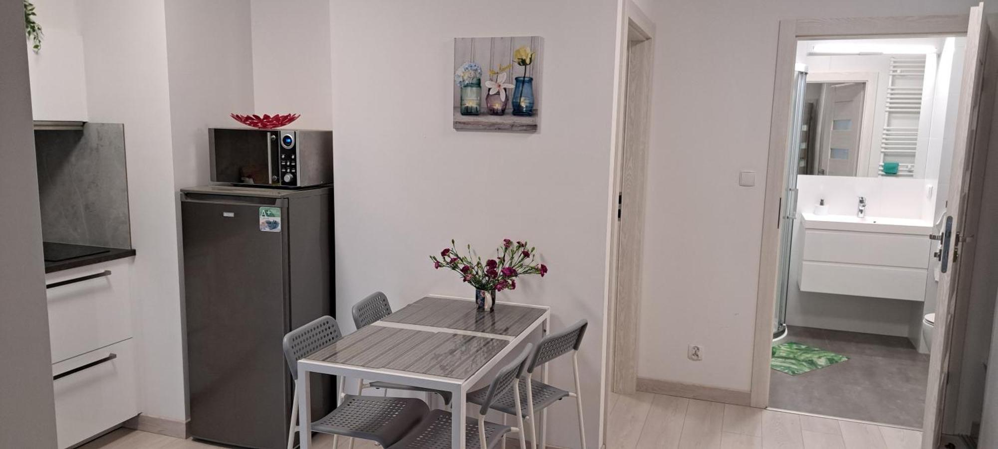Apartament Mila Z Duzym Tarasem I Miejscem Parkingowym Колобжег Екстер'єр фото
