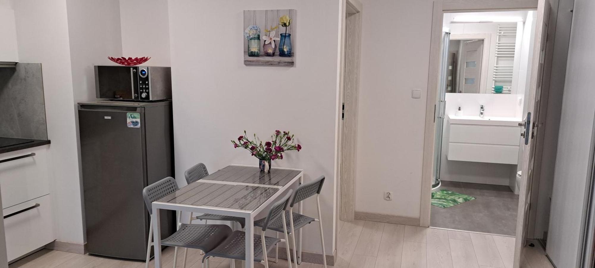 Apartament Mila Z Duzym Tarasem I Miejscem Parkingowym Колобжег Екстер'єр фото