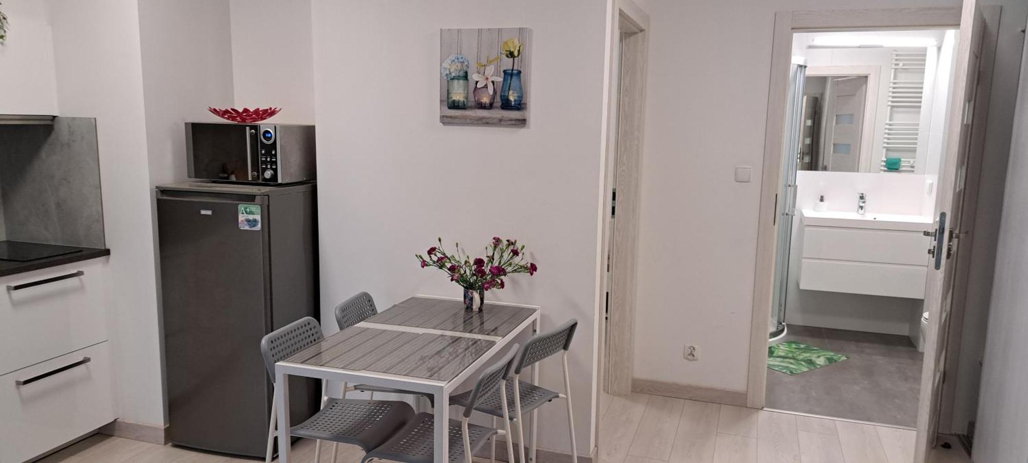 Apartament Mila Z Duzym Tarasem I Miejscem Parkingowym Колобжег Екстер'єр фото